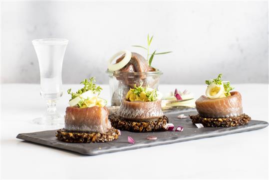 RØDE KARRY MEDALJER